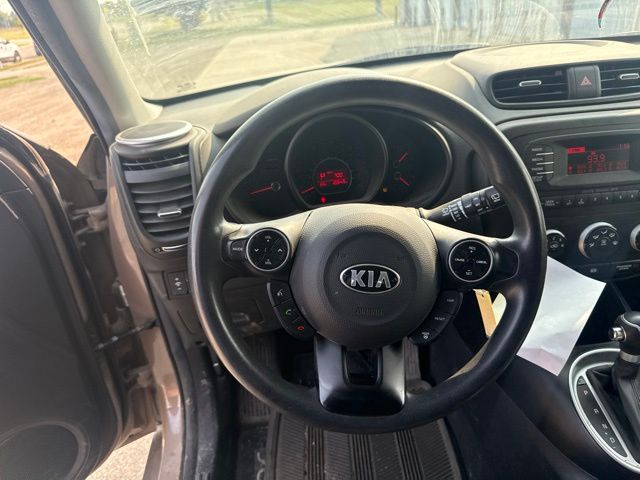2015 Latte Brown Kia Soul Base FWD Hatchback