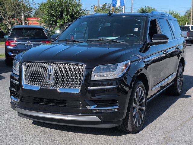 Used 2021 Black Lincoln Reserve image 7