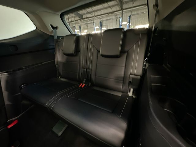 2023 Volkswagen Atlas 3.6L V6 SE w/Technology Silver at Subaru and VW of Moon Township