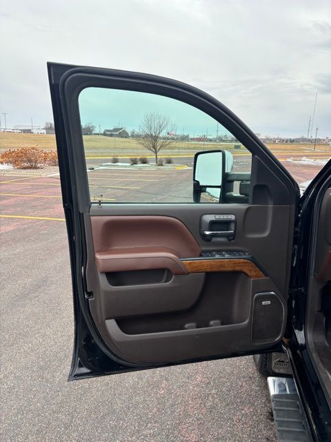 2019 Chevrolet Silverado 2500HD High Country