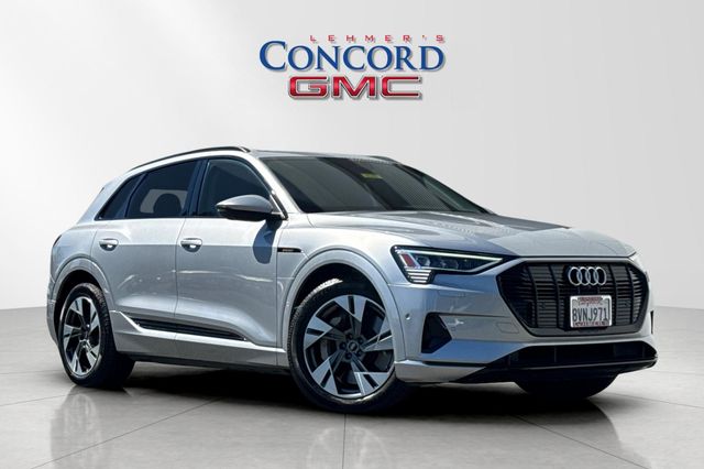 2021 Audi e-tron quattro Premium SUV