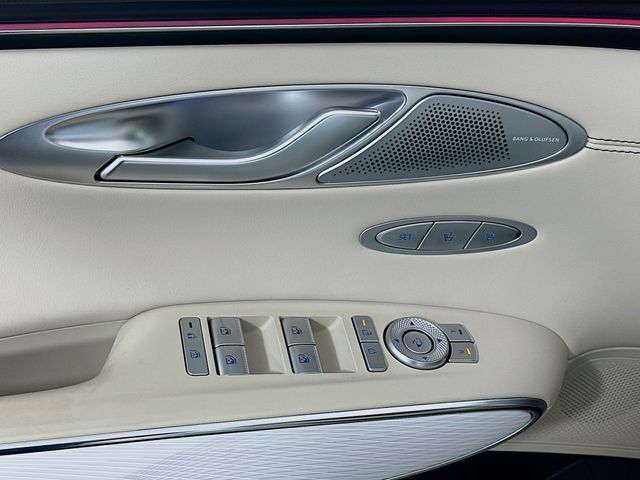 Thumbnail: 2026 Genesis GV70 - 20