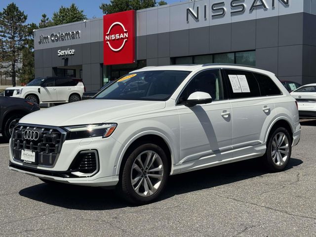 2025 Audi Q7 55 Premium Plus