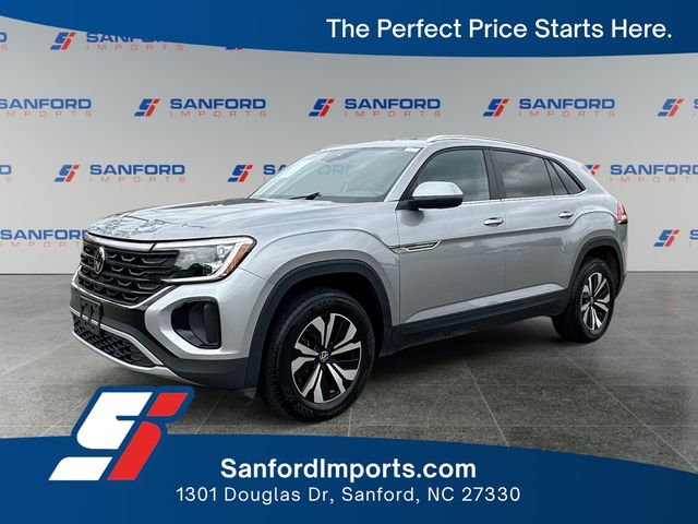 Silver Mist Metallic 2024 Volkswagen Atlas Cross Sport SE 4Motion SUV / Crossover All-Wheel Drive 8-Speed Automatic