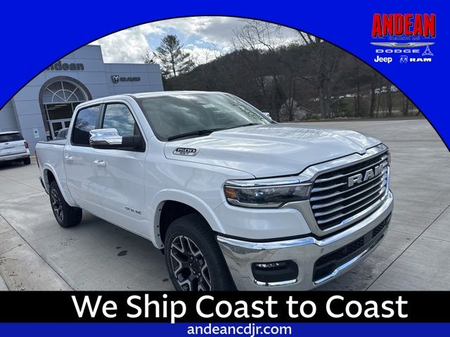 2025 RAM 1500 Laramie Crew Cab 4WD