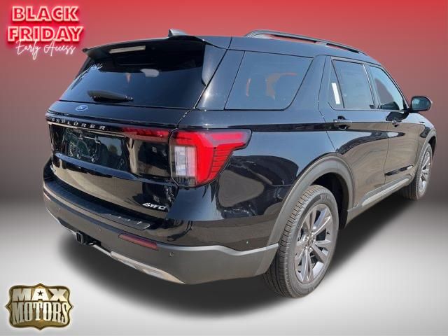 2025 Ford Explorer Active 10