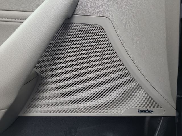 2015 – Hyundai – Sonata