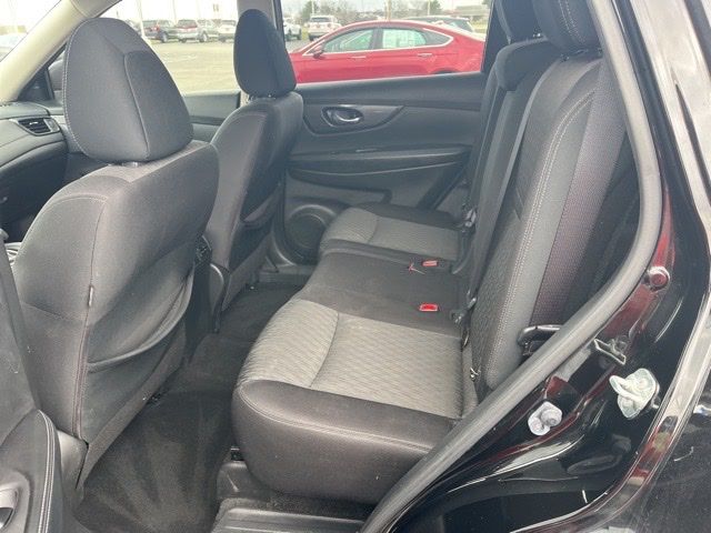 Used 2020 Nissan Rogue SV 4D Sport Utility