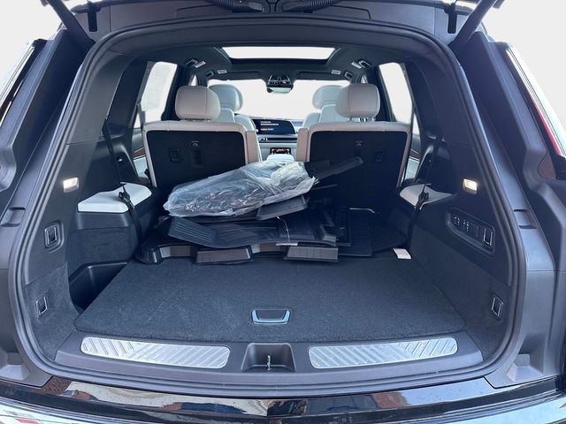 2026 Cadillac VISTIQ Sport - Photo 6