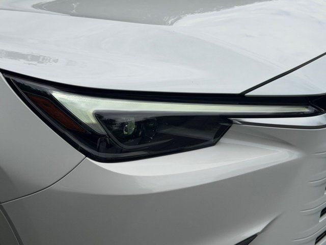 Used 2024 Beige Lexus 350 image 37