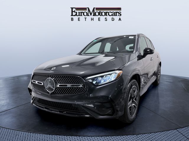 Gray (Graphite Grey Metallic) 2026 Mercedes-Benz GLC 300 4MATIC SUV / Crossover All-Wheel Drive 9-Speed Automatic