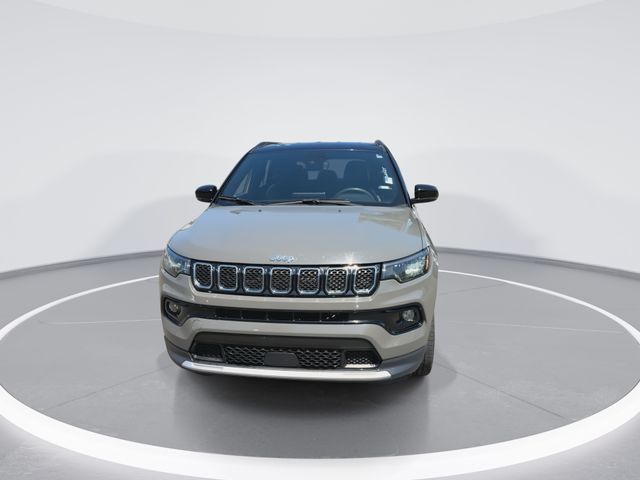 Used 2024 Gray Jeep Limited image 3
