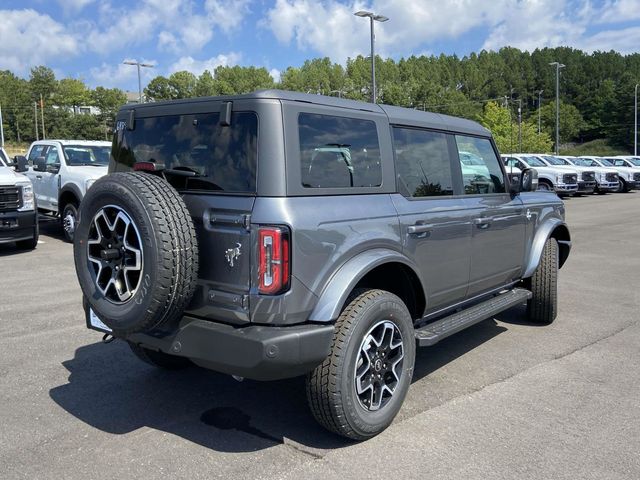 2024 Ford Bronco Outer Banks 3