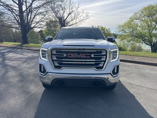 Used 2022 White GMC SLT image 2