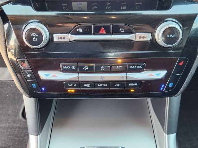2022 Ford Explorer Limited Black at Autostrade