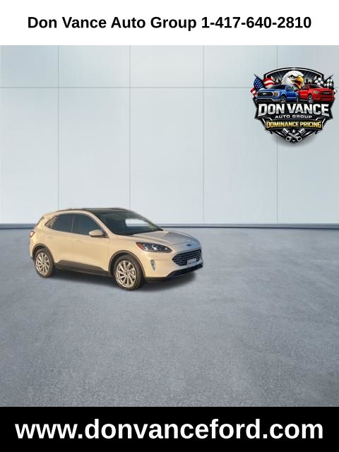 2022 Ford Escape Hybrid Titanium FWD