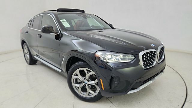 2025 BMW X4 xDrive30i