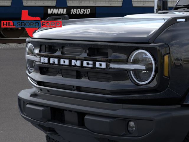 2024 Ford Bronco Outer Banks 19