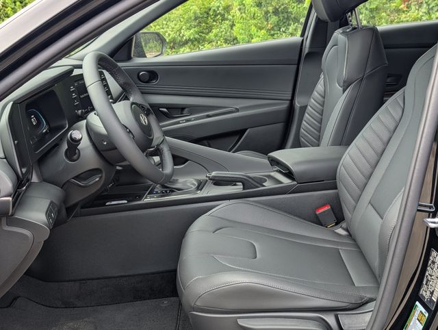 2026 Hyundai Elantra SEL Sport - 11