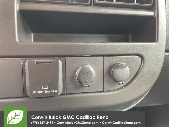 2018 GMC Savana 2500 Work Van 15