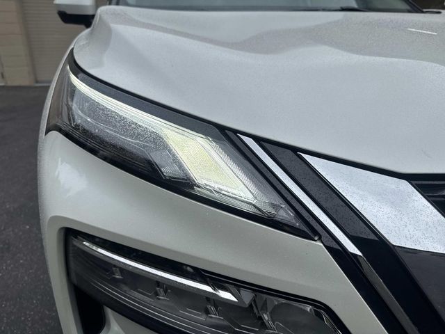 2023 Nissan Rogue - Image 4