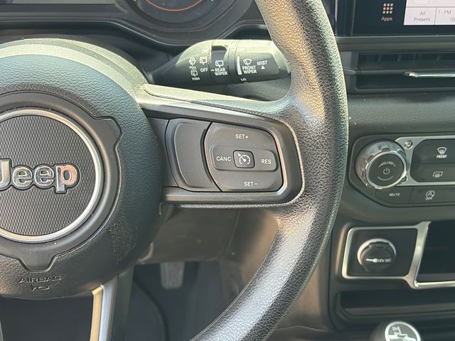 Used 2024 Jeep Wrangler SUV
