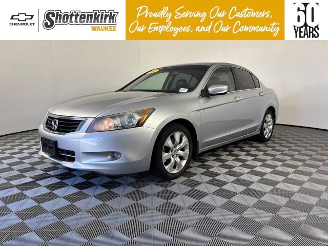 Alabaster Silver Metallic 2008 Honda Accord Sedan Front-Wheel Drive 5-Speed Automatic Overdrive