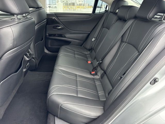 2023 Lexus ES - $47,988