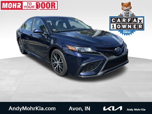 2022 Toyota Camry Hybrid