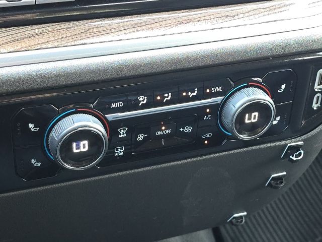 2023 Chevrolet Silverado 1500 LT:C02650