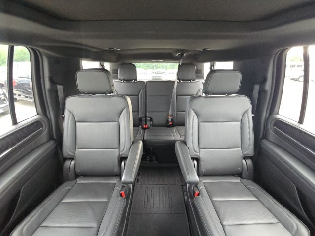 2022 GMC Yukon XL Denali:43810A