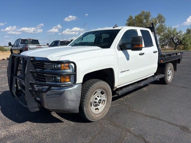 Summit White 2016 Chevrolet Silverado 2500HD Pickup Truck Four-Wheel Drive 6-Speed Automatic Overdrive