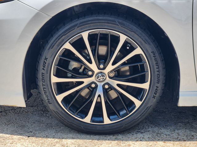 2019 Toyota Camry SE White at Cook Ford