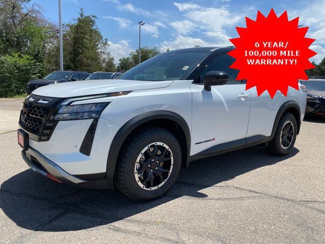 Everest White Pearl/Black 2026 Nissan Pathfinder SUV / Crossover All-Wheel Drive 9-Speed Automatic