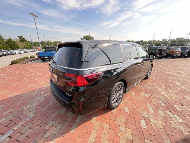 Used 2025 Honda Odyssey Van