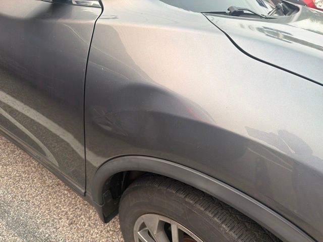 2015 Nissan Rogue SL Gray at Sutliff Volkswagen
