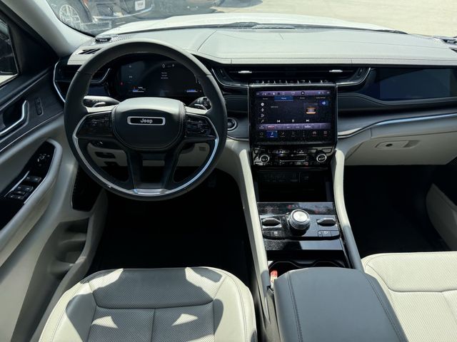 2022 Jeep Grand Cherokee Overland 4xe White at Central Houston Nissan