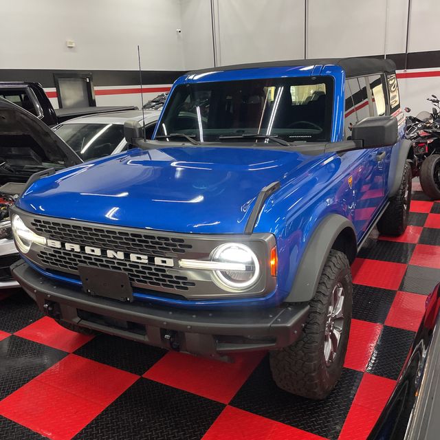 2023 Ford Bronco Badlands Advanced 4-Door 4WD
