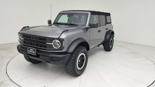 2021 Ford Bronco Base