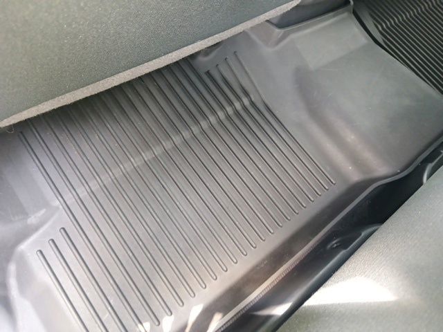 Used 2024 Nissan Frontier Truck