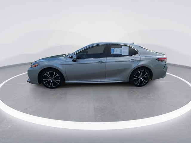 Used 2019 Celestial Silver Metallic Toyota SE image 5