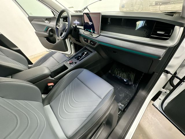 2026 Volkswagen Tiguan 2.0T SE White/off-white at Audi Porsche Sewickley