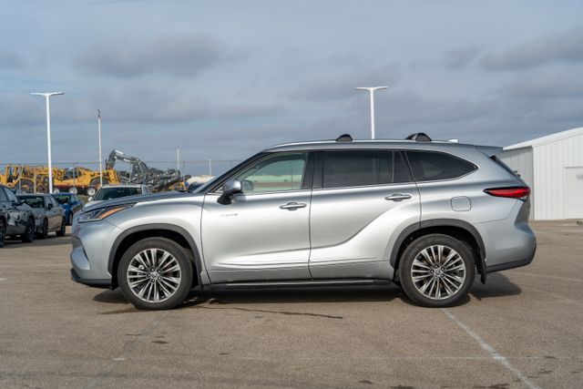 2021 Toyota Highlander Hybrid Platinum 4