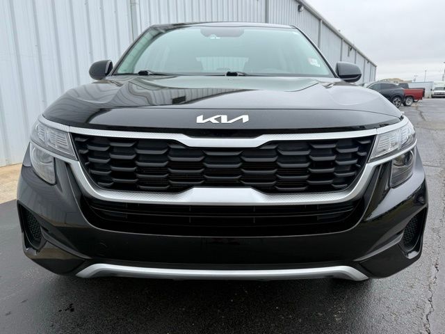 used 2023 Kia Seltos car, priced at $21,256