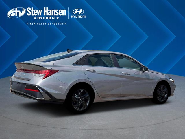 New 2026 Gray Hyundai SEL Sport image 8