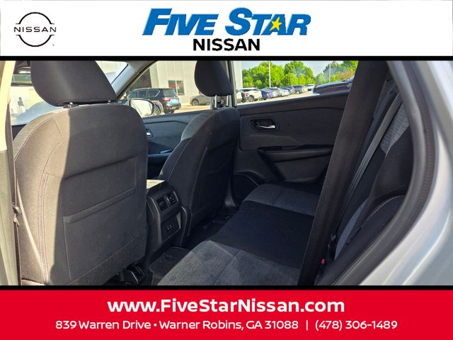 Used 2021 Silver Nissan SV image 6