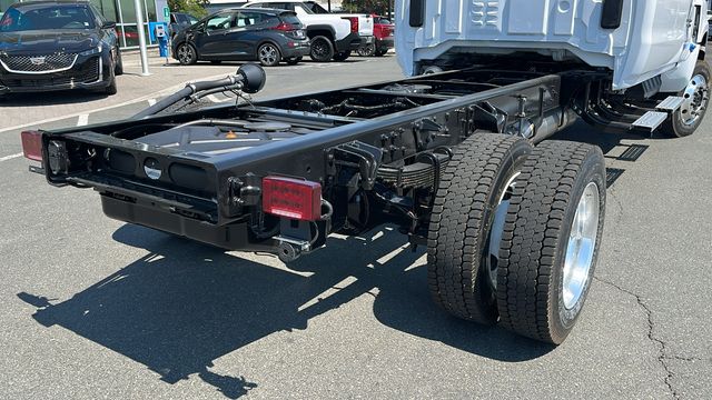 2024 Chevrolet Silverado 5500HD Work Truck 15