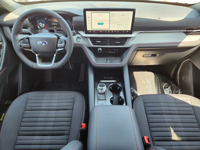 2025 Ford Explorer ST-Line photo