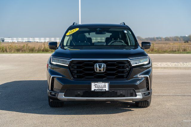 2025 Honda Pilot Elite 2