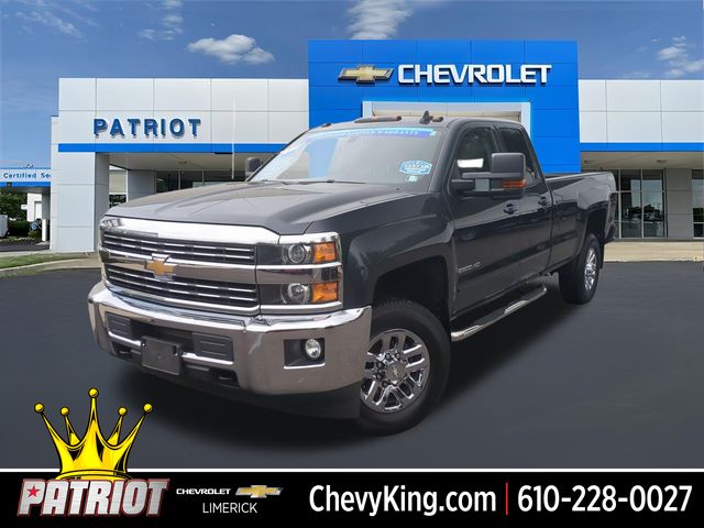 Gray (Graphite Metallic) 2017 Chevrolet Silverado 2500HD LT Double Cab 4WD Pickup Truck Four-Wheel Drive 6-Speed Automatic Overdrive